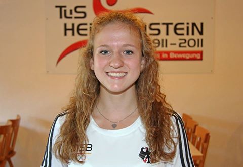 Rebecca Brecht für Einsatz in U17-Nationalmannschaft ausgezeichnet