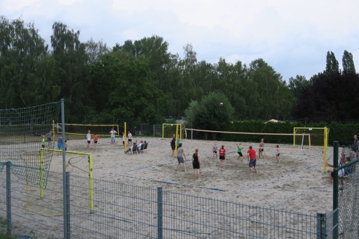 Beach-Ortsturnier Volleyball