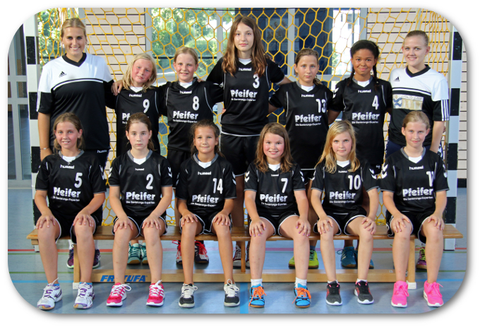 Weibliche D-Jugend gewinnt erstes Rundenspiel 14:7 (9:3) gegen die TG Waldsee.