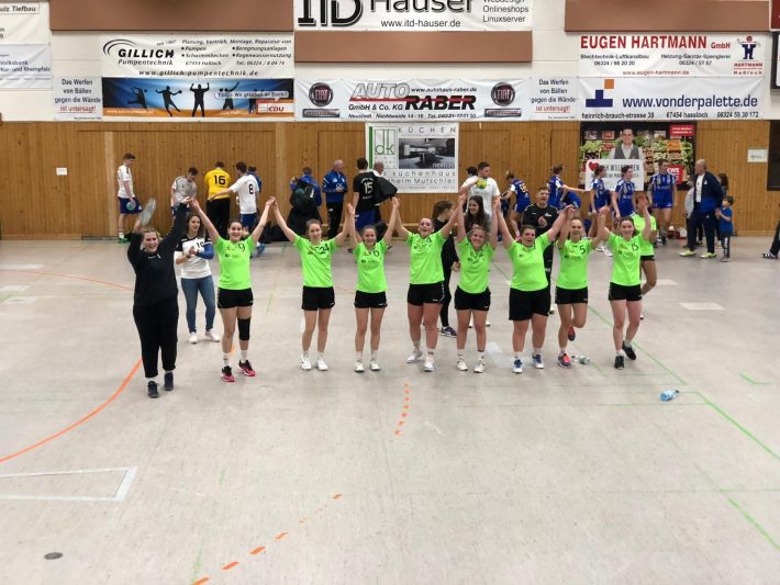 Handball-Damen: Sieg beim Tabellenzweiten