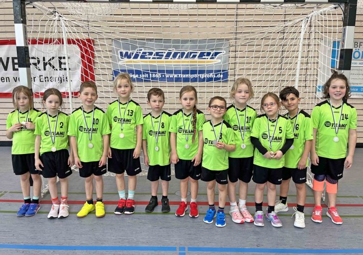 TuS Mini-Handballer richten Heimspielfest aus