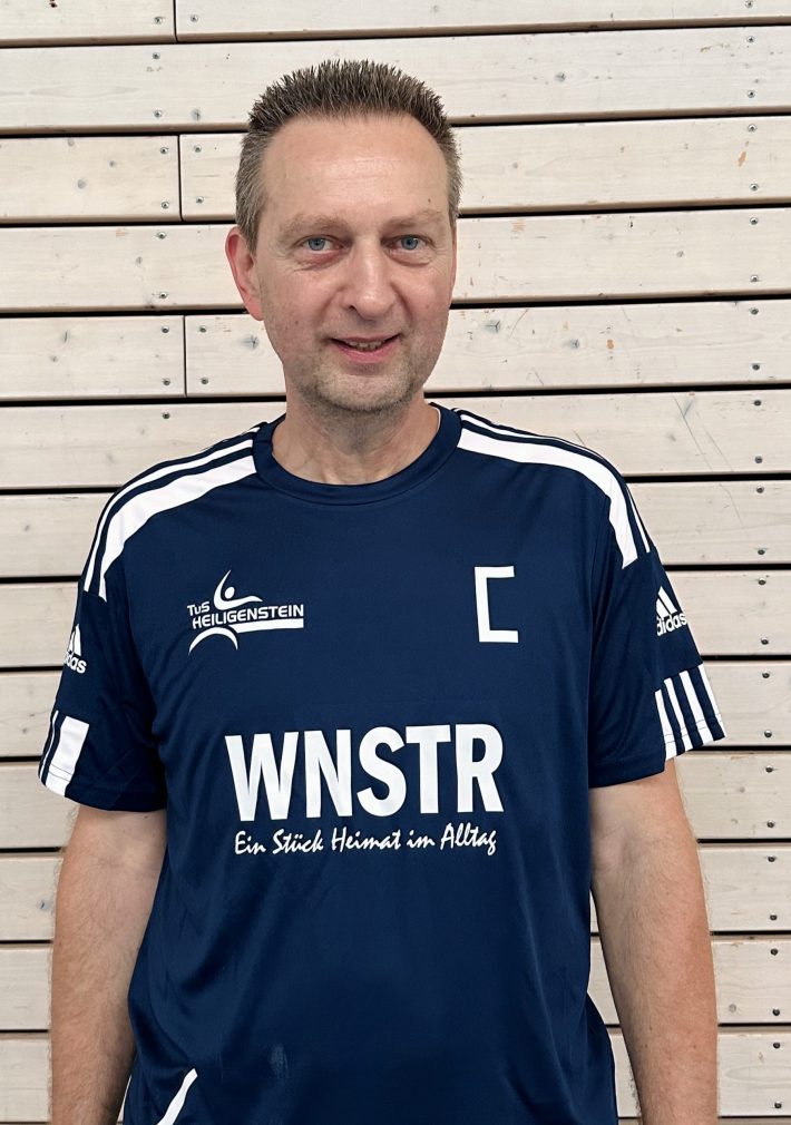 Gerd Götz bleibt Coach der Handball-Damen